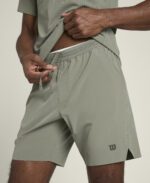 WILSON TOURNAMENT SHORT V2 7" VETIVER